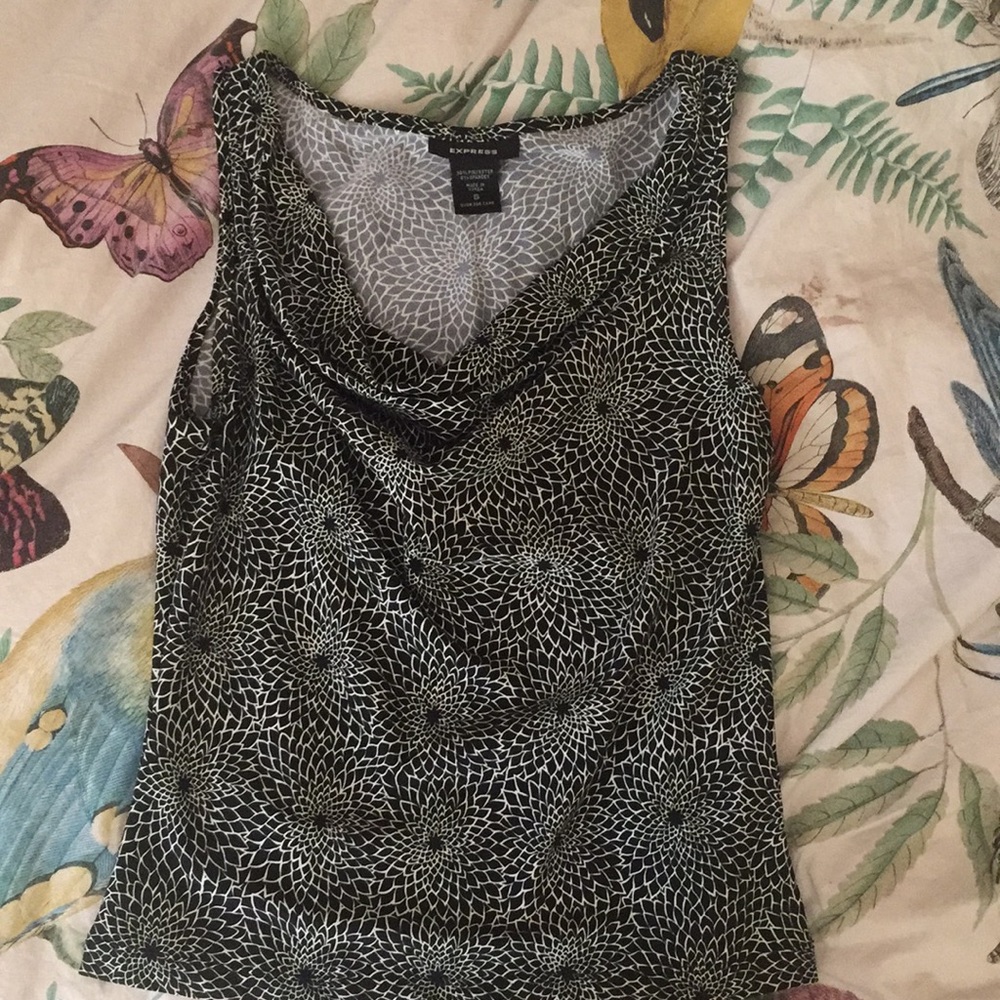 Express scoop neck tank/blouse - Picture 1 of 3